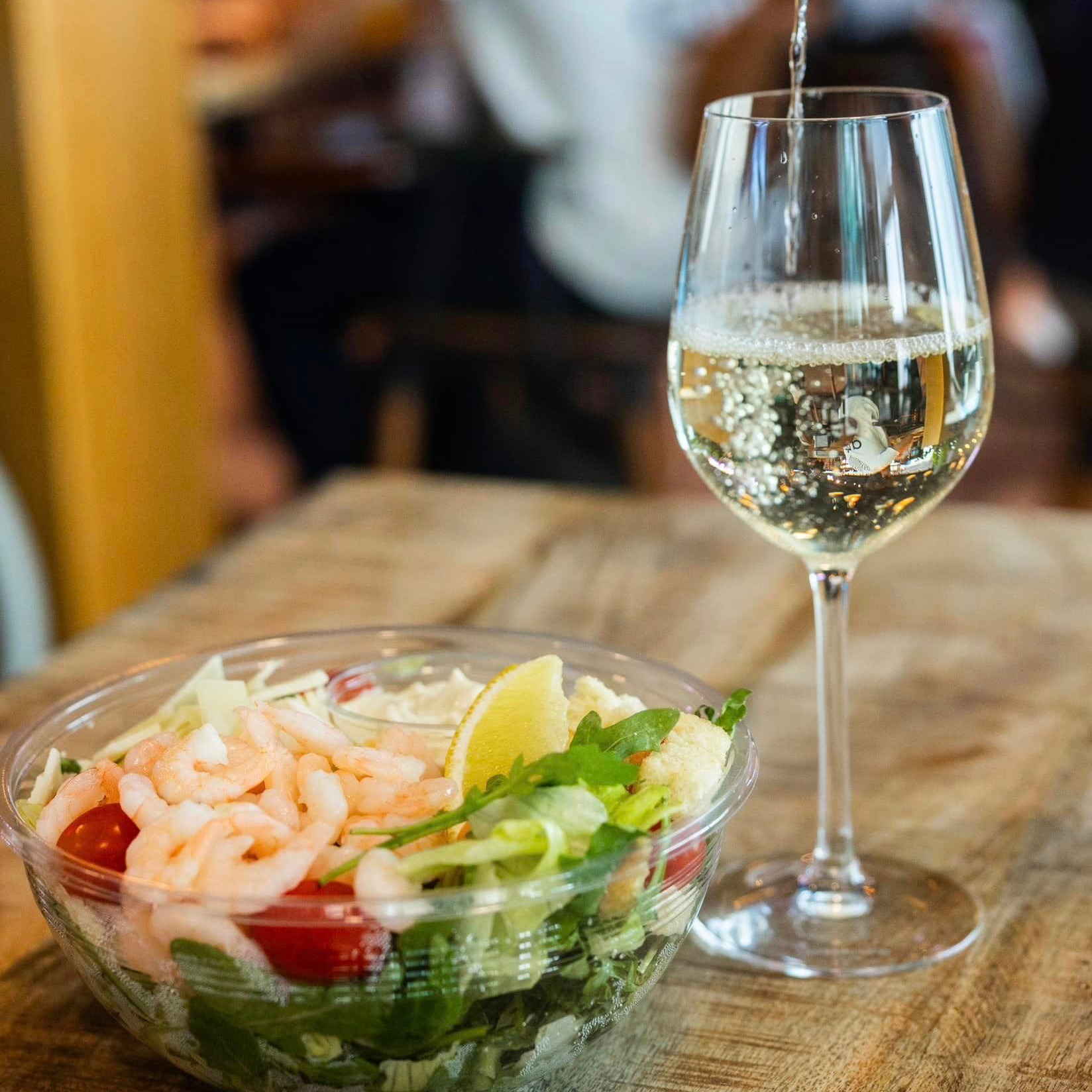 Toast of the week: sandwich & wine